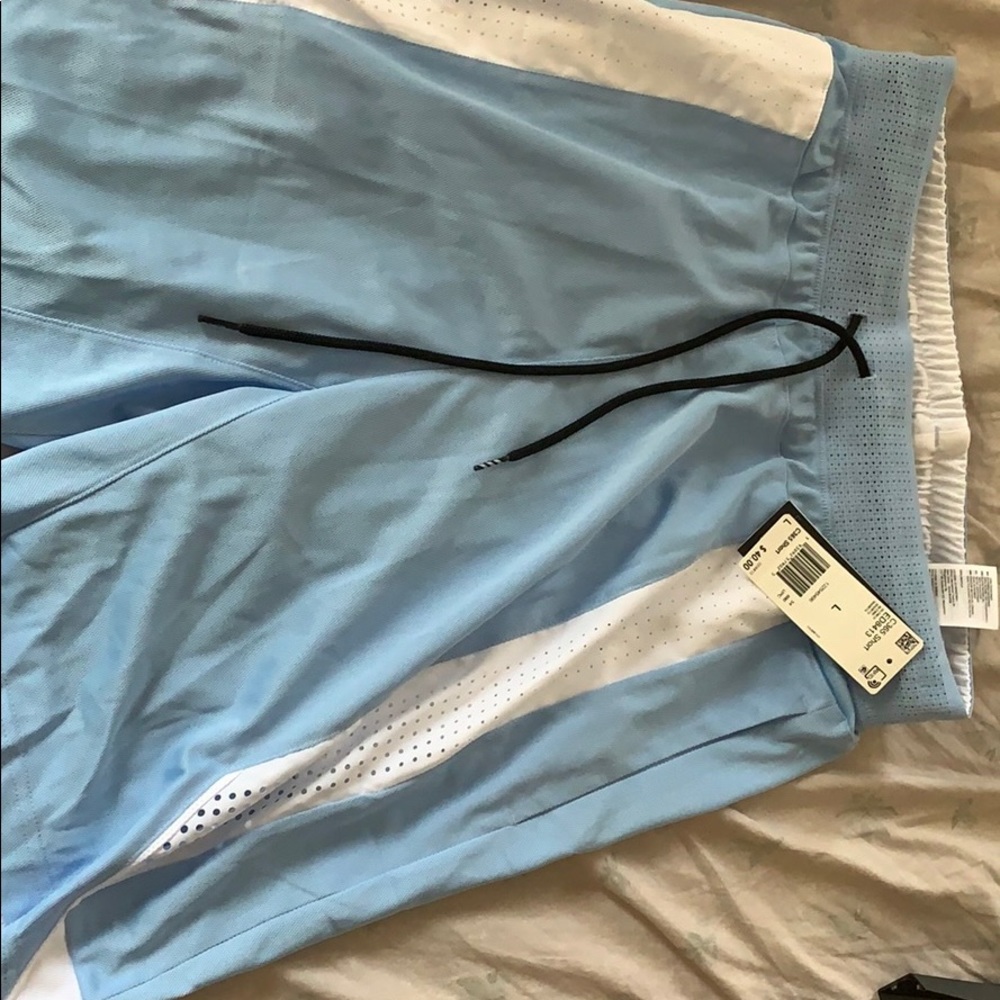 Men’s adidas shorts, size Large